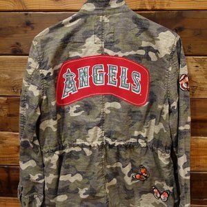 Los Angeles Angels One-of-a-Kind Custom Gap Camo Jacket w/ Butterfly Patches - L